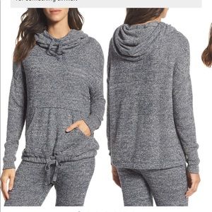 Barefoot Dreams - Pebble Beach Hoodie, Grey Size - medium